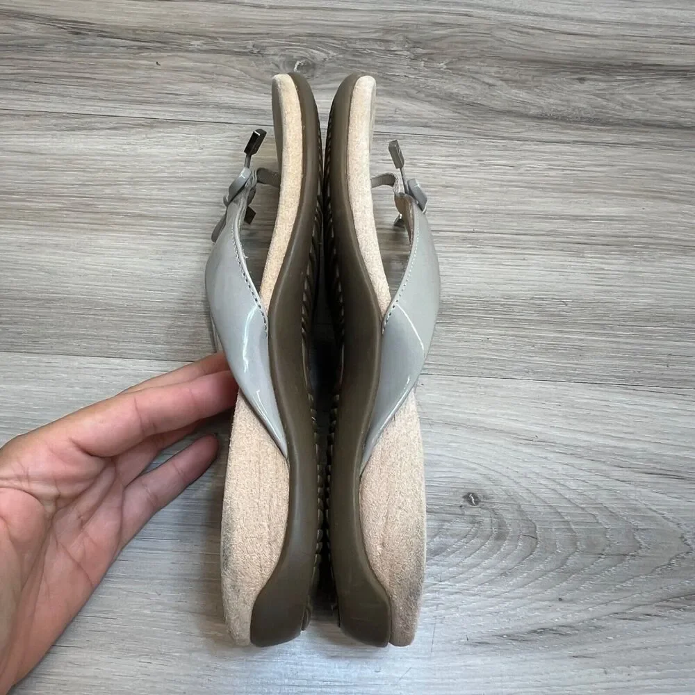 Vionic Bella II Women's Orthotic Sandals Thong Size‎ 7 EU 38 Beige Bow